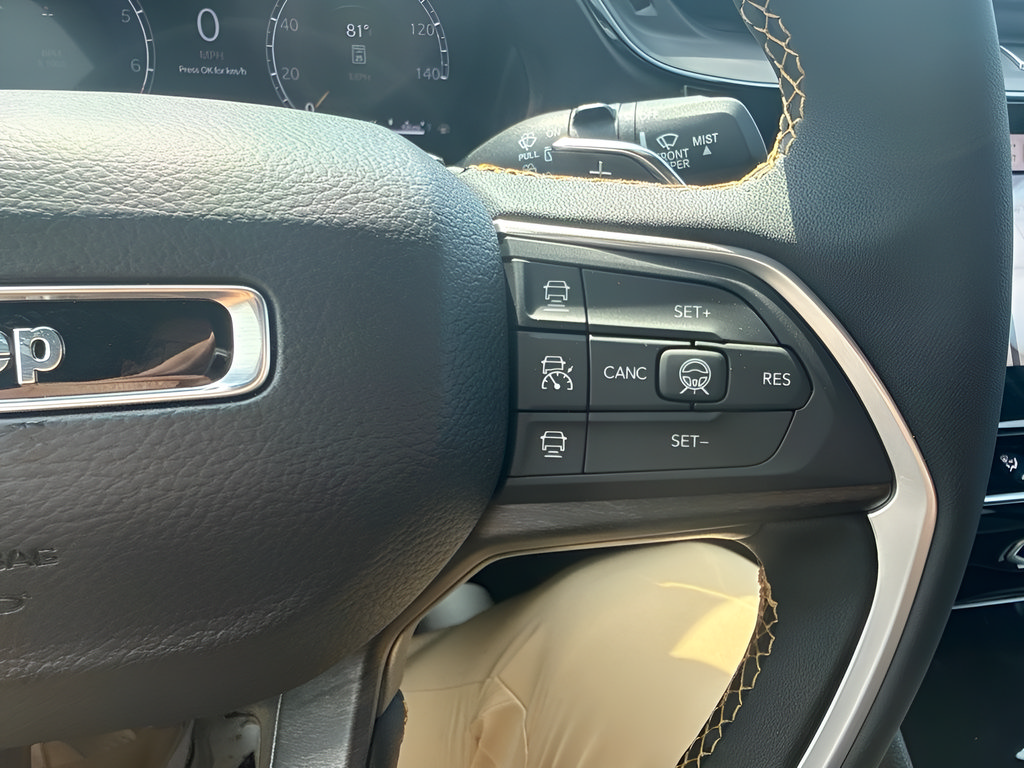 New 2026 Jeep Grand Cherokee L Limited AWD/4WD image 20