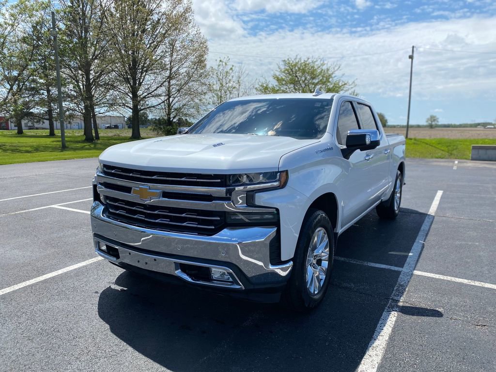 Used 2019 Chevrolet Silverado 1500 LTZ w/ LTZ Premium Package AWD/4WD image 3