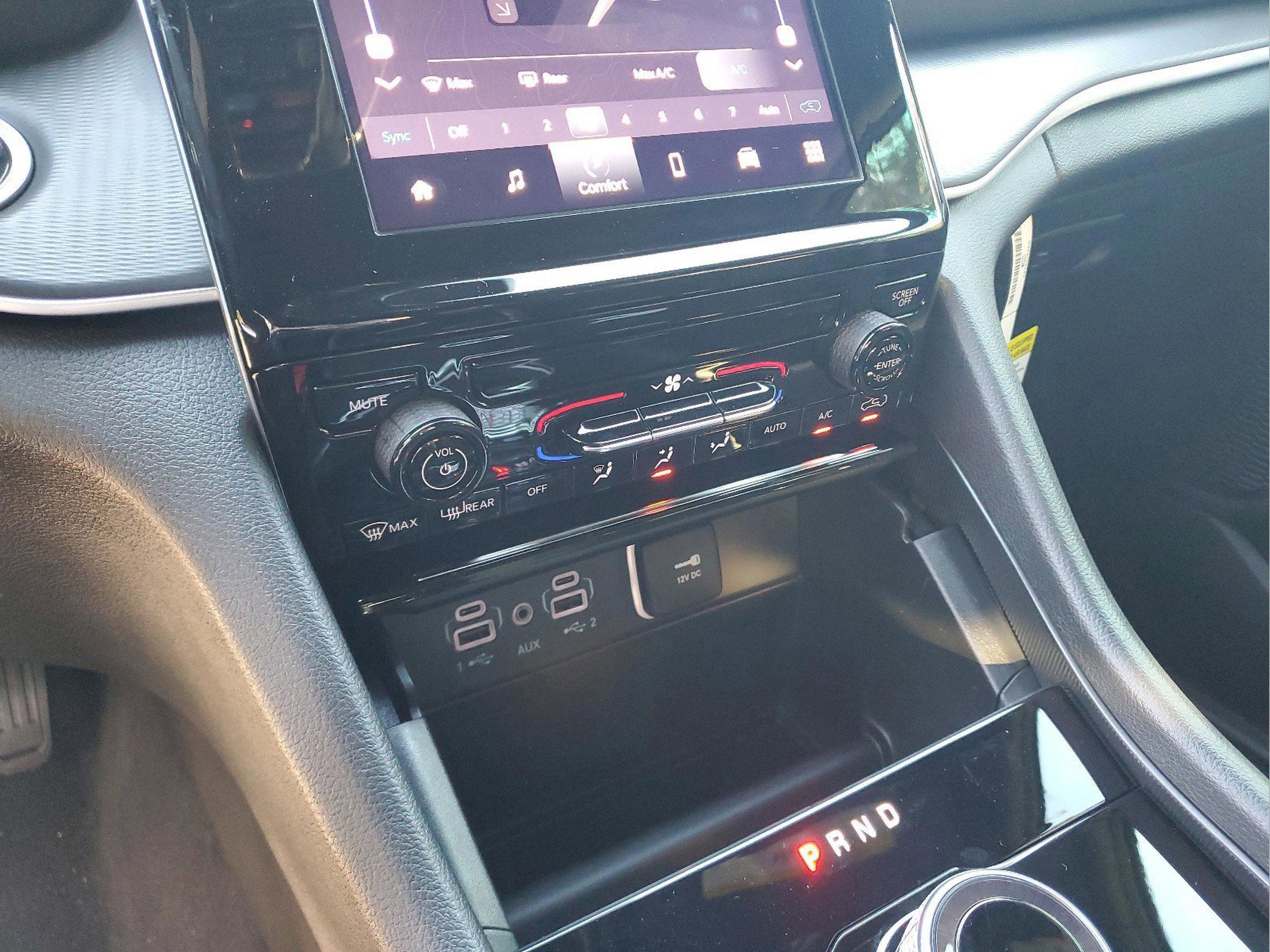 New 2025 Jeep Grand Cherokee Laredo X image 23