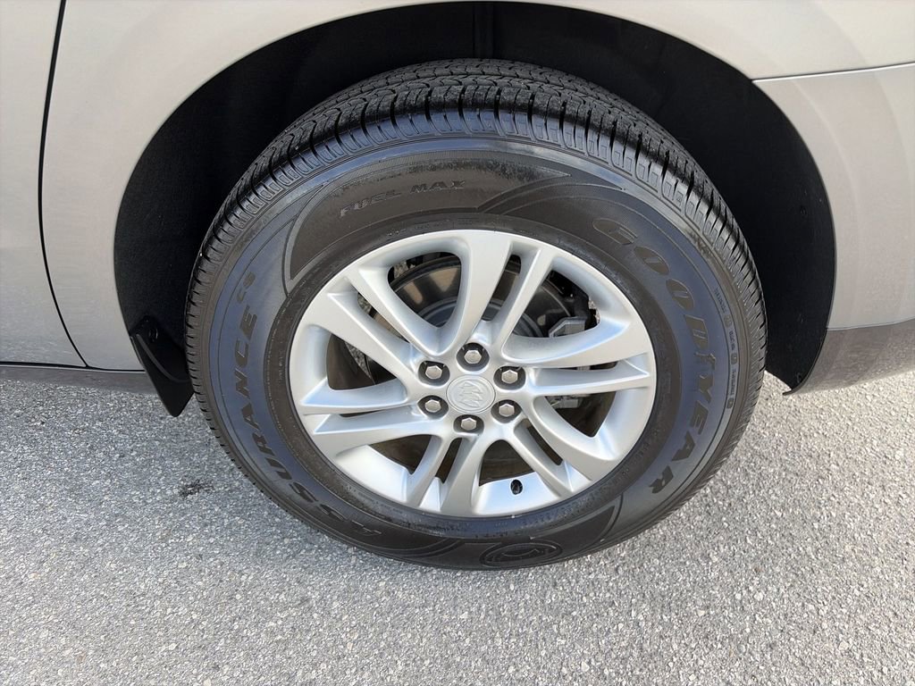 Certified 2018 Buick Enclave Essence w/ Trailering Package image 36