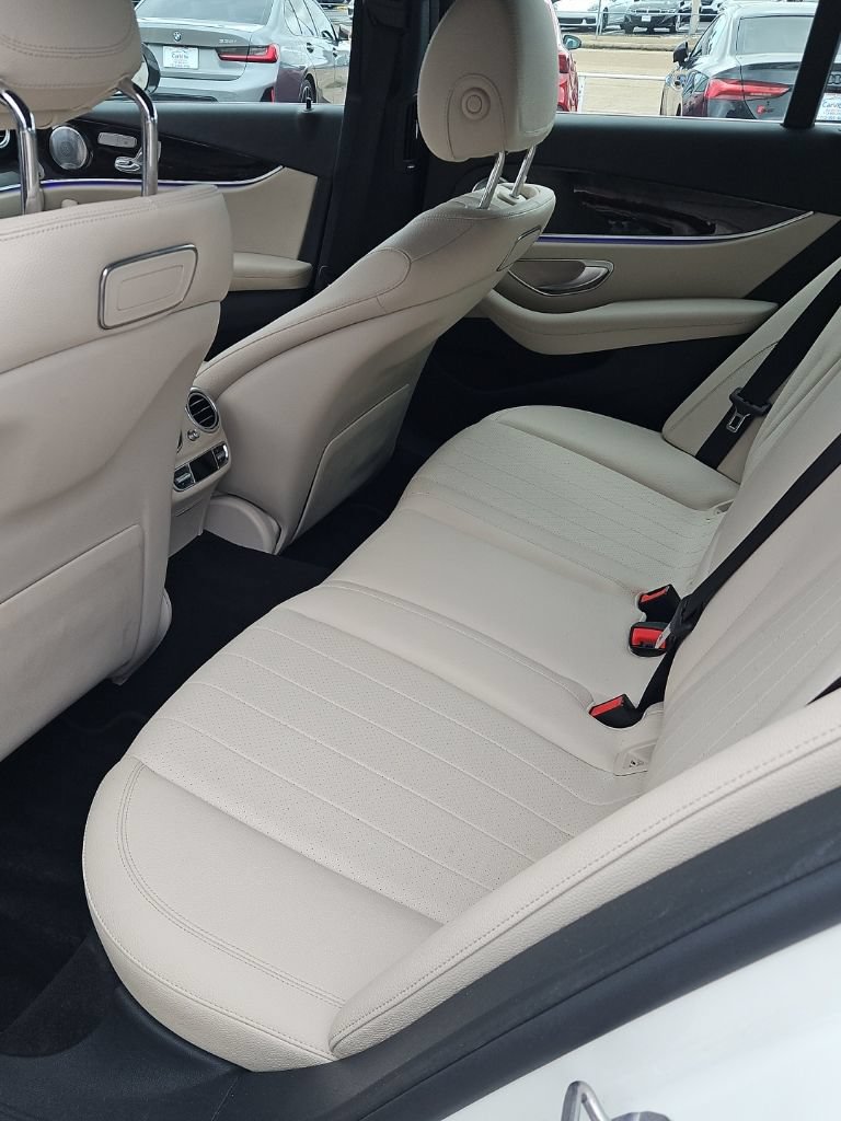 Used 2019 Mercedes-Benz E 450 4MATIC Wagon w/ Premium Package image 20