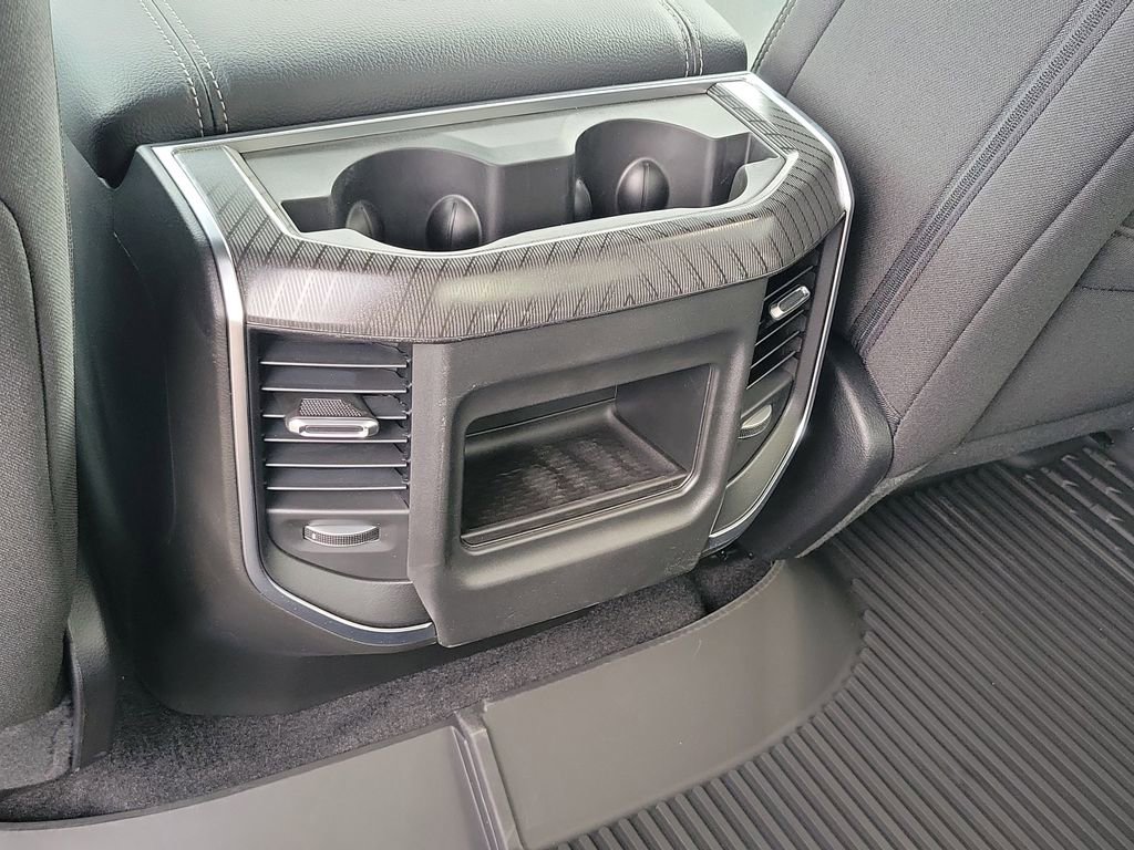 New 2026 RAM 1500 4x4 Crew Cab image 11