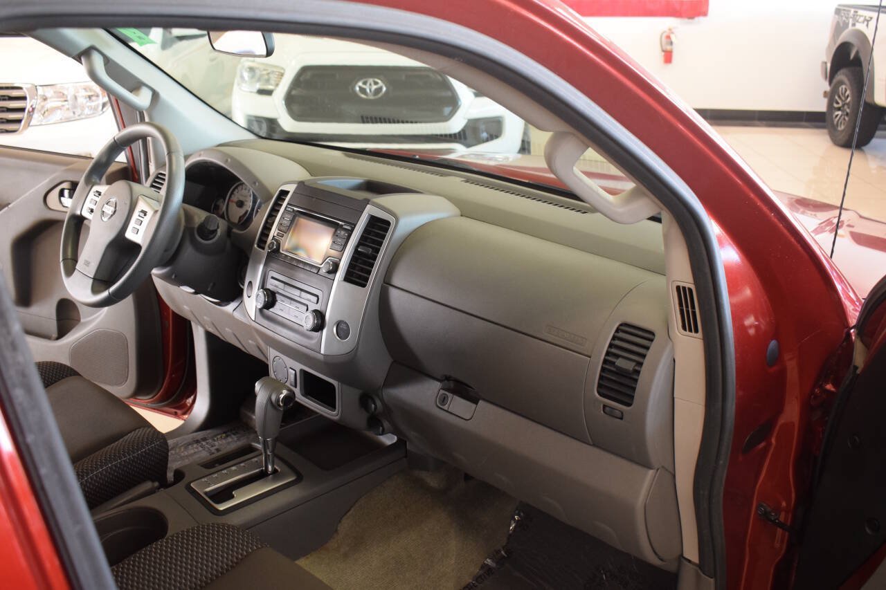 Used 2015 Nissan Frontier Desert Runner RWD image 48