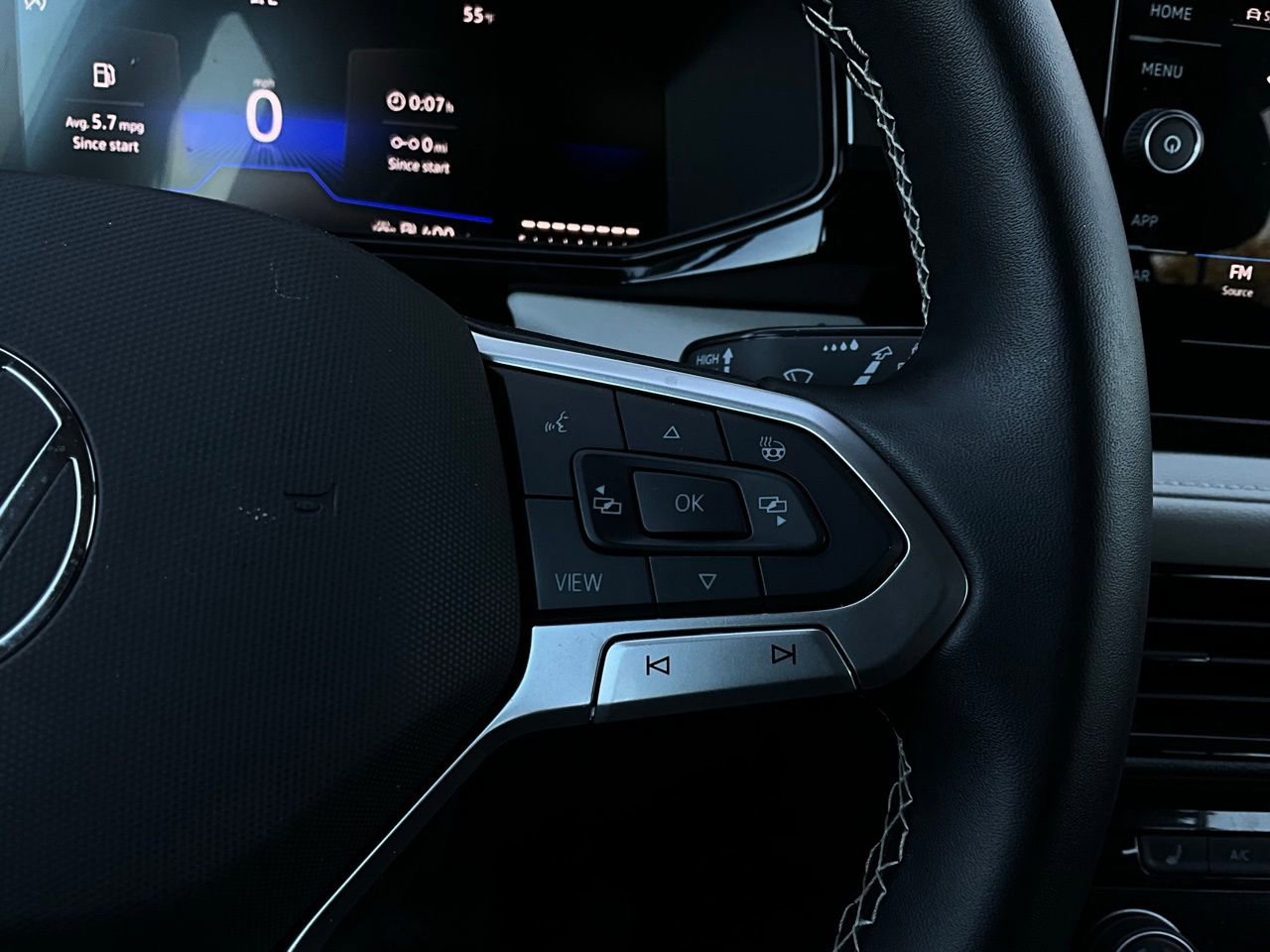 Used 2025 Volkswagen Taos S image 33