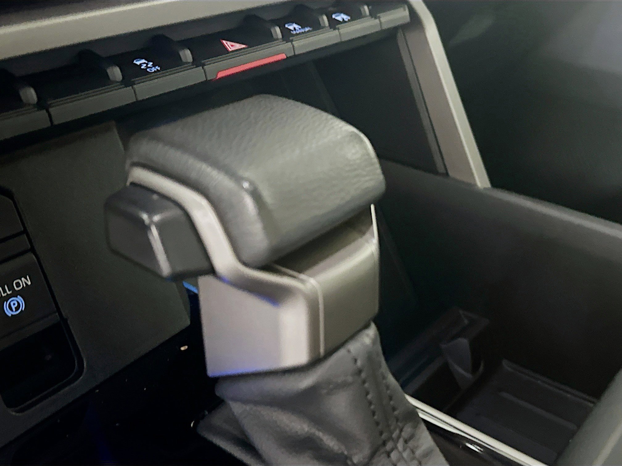 Used 2022 Toyota Tundra SR5 w/ SR5 Premium Package image 21