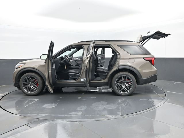 New 2026 Ford Explorer ST-Line w/ ST-Line Street Pack AWD/4WD image 33