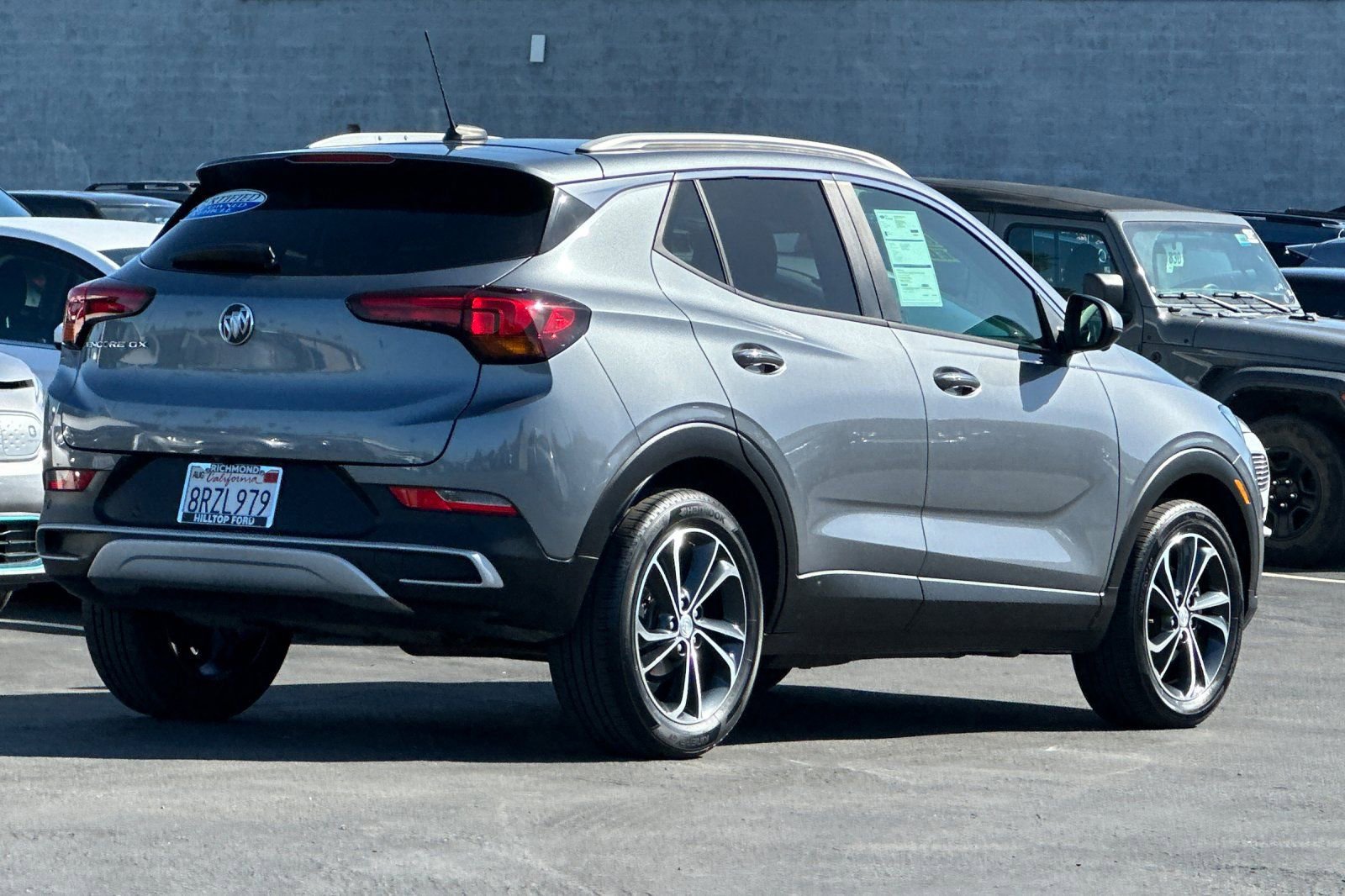 Used 2020 Buick Encore GX Select w/ Advanced Technology Package FWD image 4