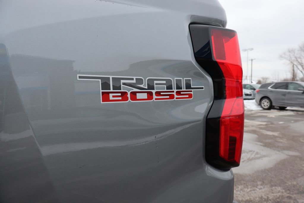 Used 2024 Chevrolet Colorado Trail Boss w/ Technology Package image 29
