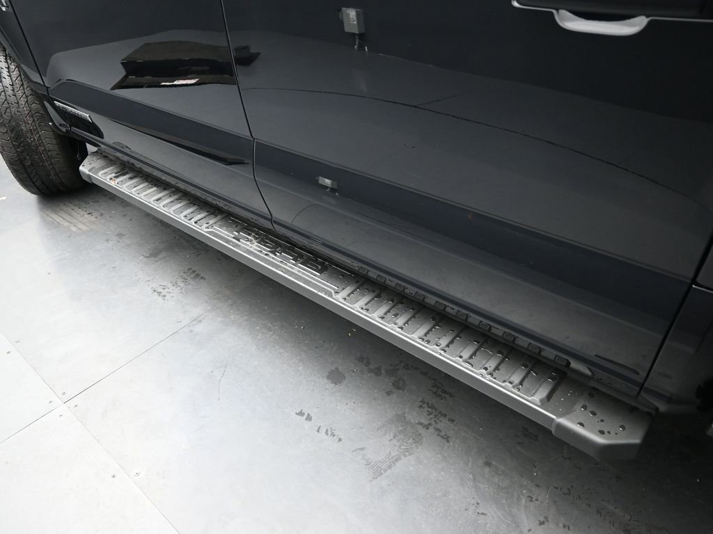 New 2025 Ford F150 Lariat w/ Equipment Group 501A Mid image 11