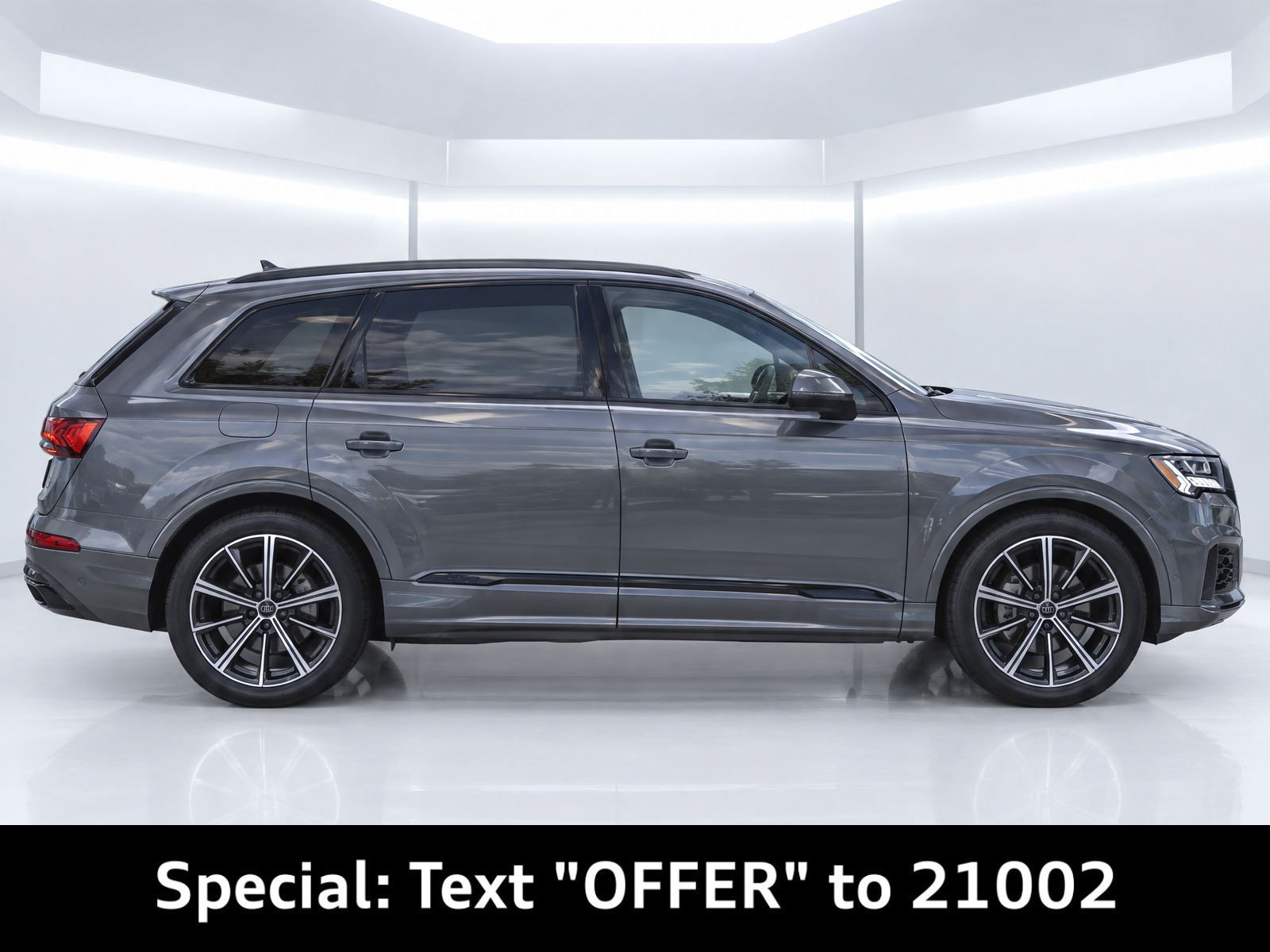 Used 2021 Audi Q7 3.0T Prestige AWD/4WD image 2