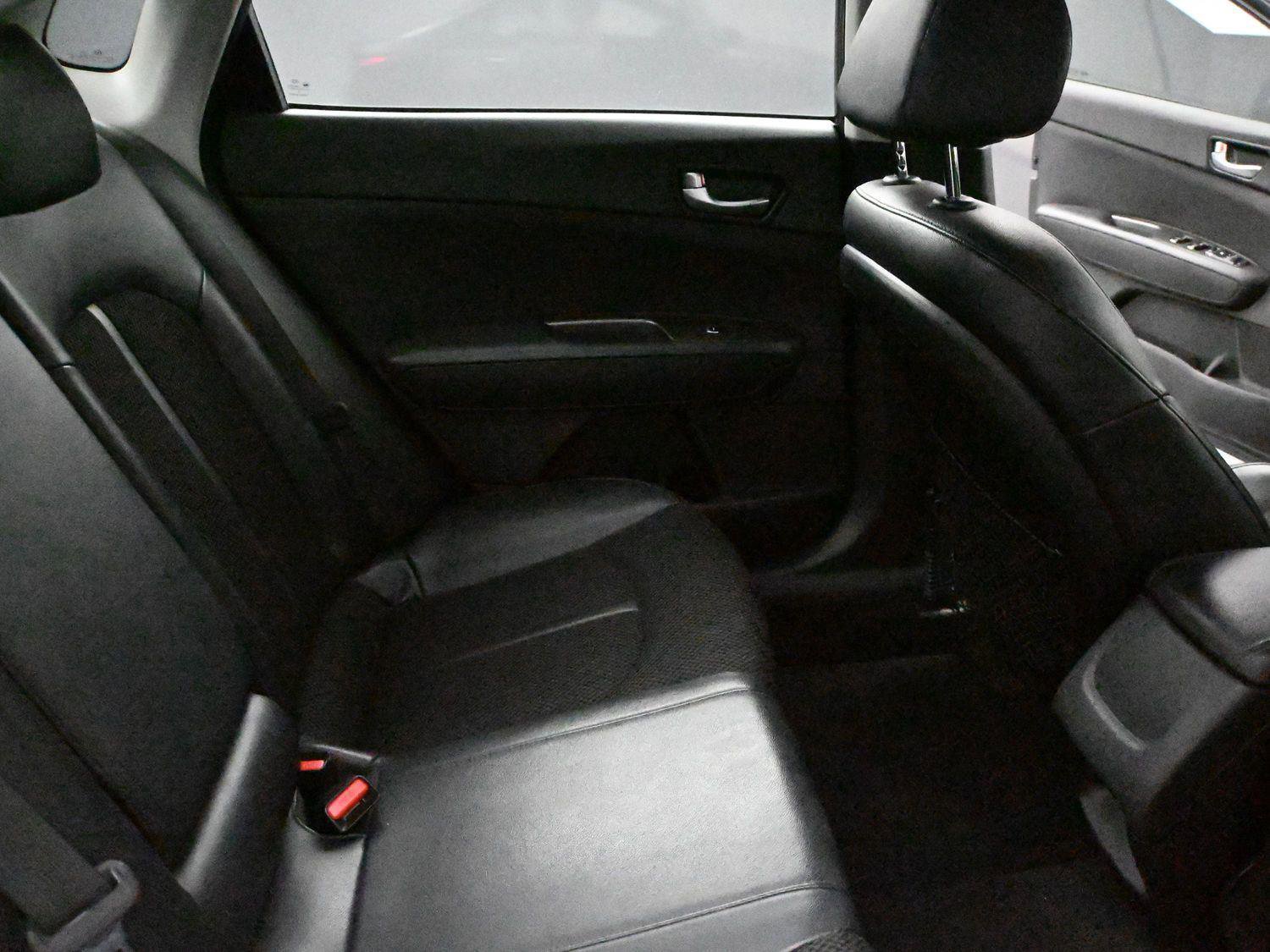 Used 2019 Kia Optima S FWD image 17