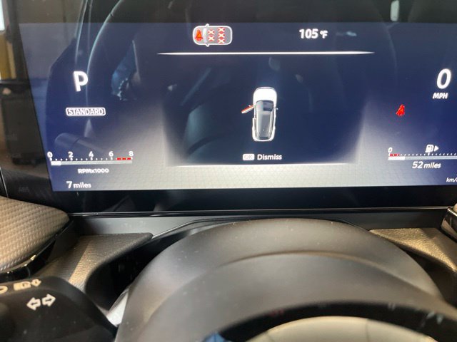 New 2027 Nissan Kicks SR w/ Cold Weather Package FWD image 12