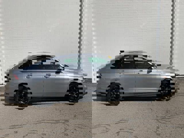 Used 2025 Honda Accord SE image 3