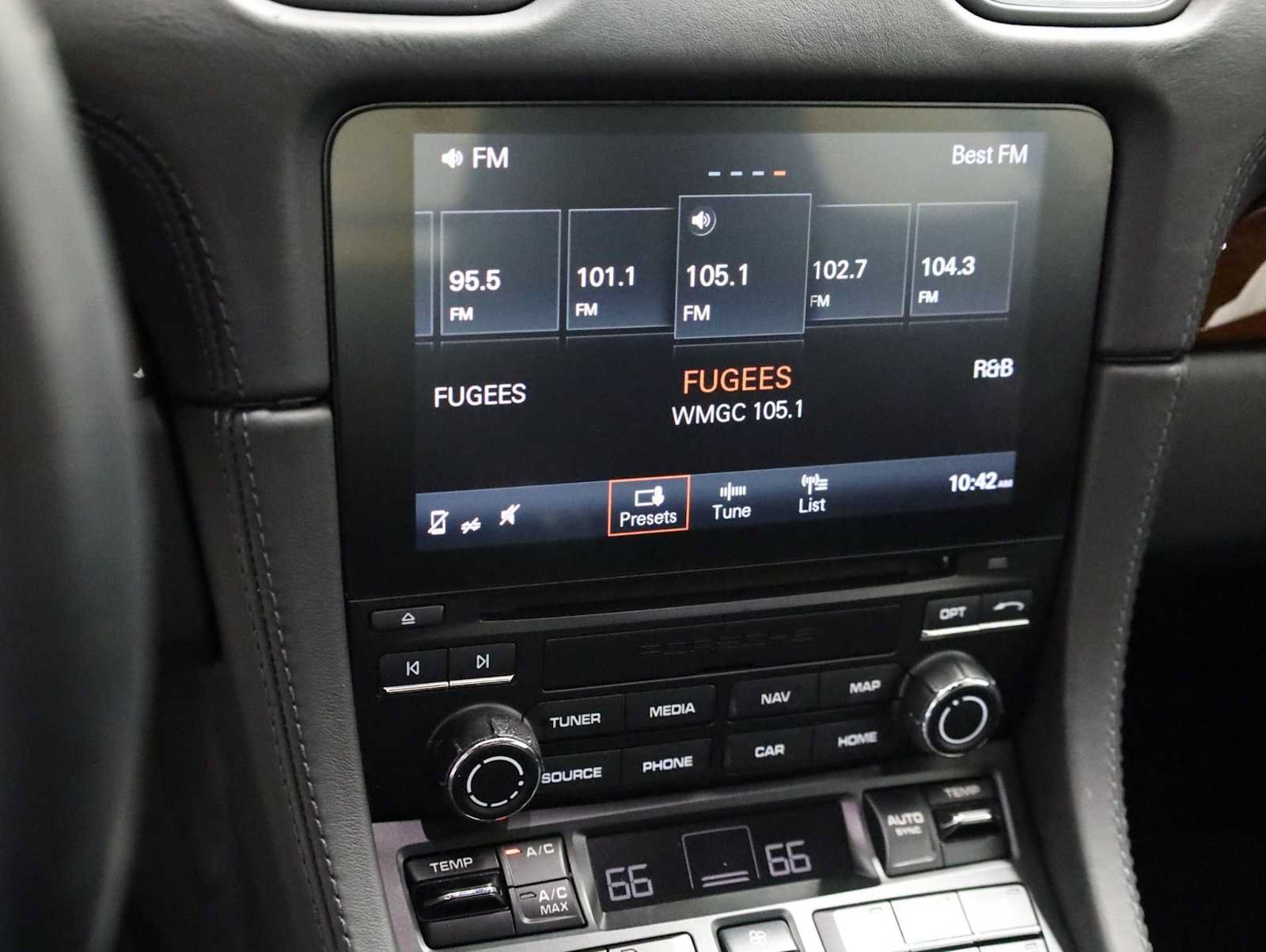 Certified 2018 Porsche 718 Cayman S RWD image 30