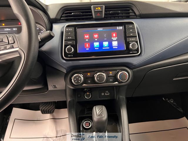 Used 2025 Nissan Versa SV FWD image 36