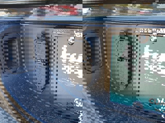 New 2025 Jeep Gladiator Mojave image 7