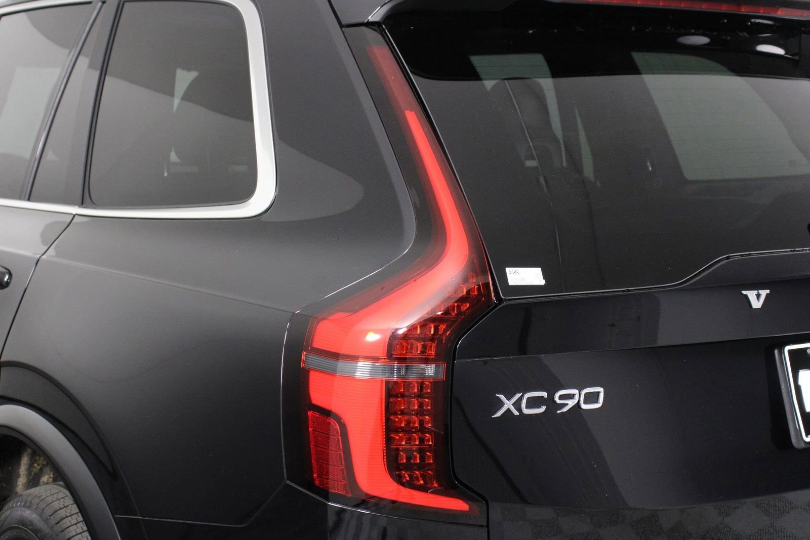 Certified 2026 Volvo XC90 B5 Plus image 18
