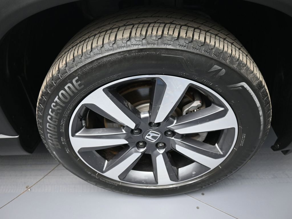 Certified 2023 Honda Pilot Elite image 13