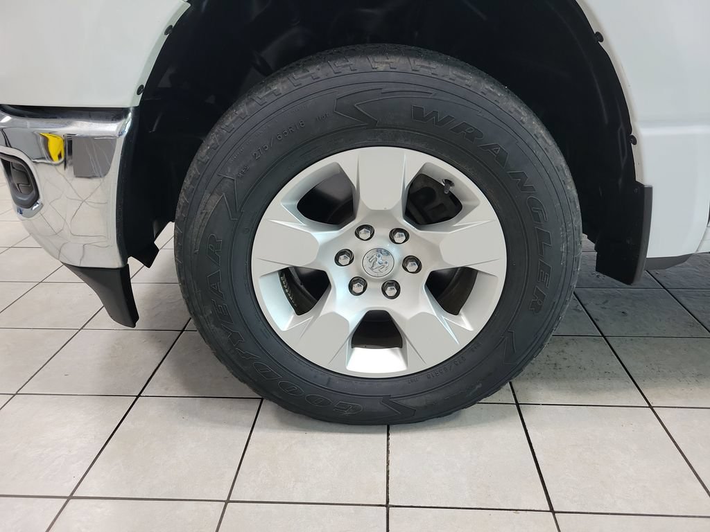 Used 2022 RAM 1500 Big Horn AWD/4WD image 39