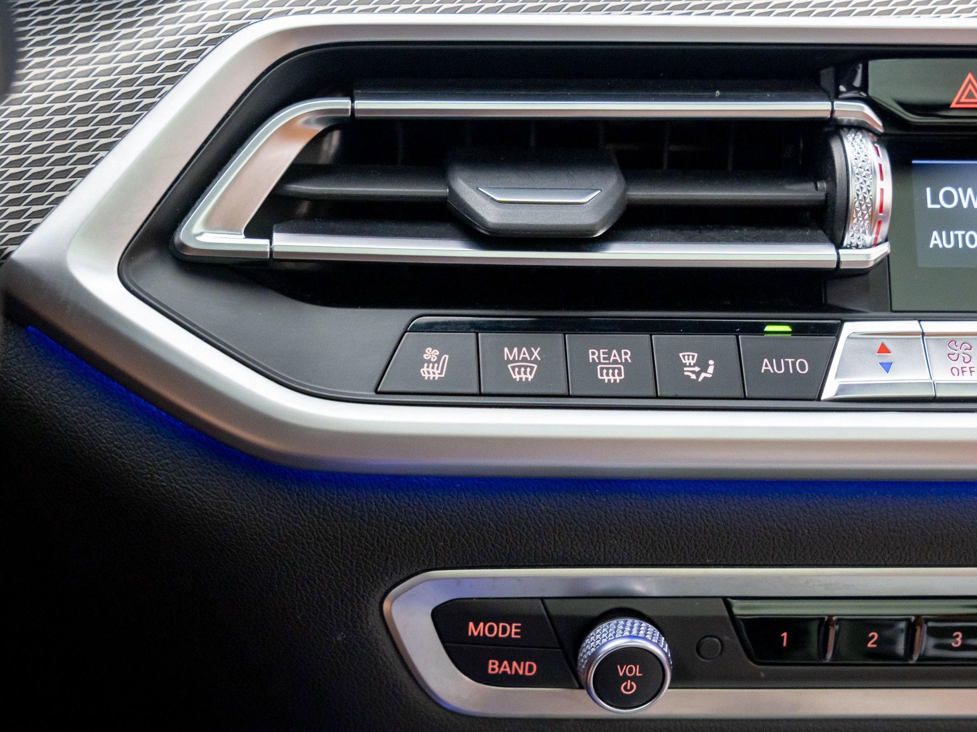 Certified 2022 BMW X5 M50i image 27