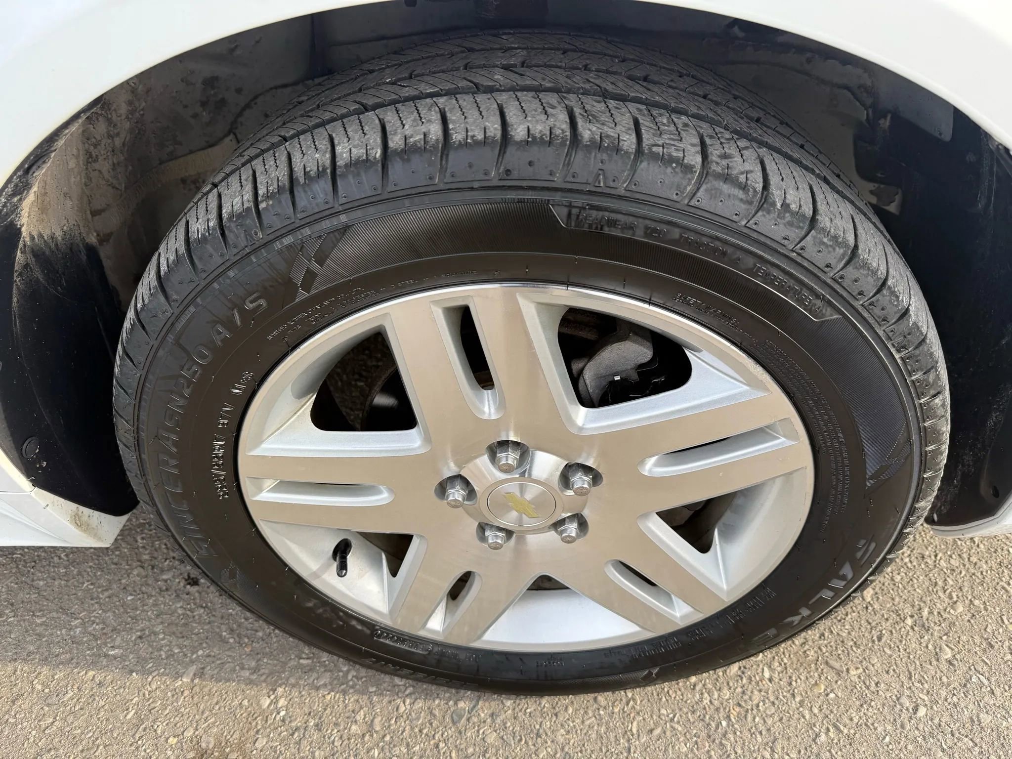 Used 2016 Chevrolet Impala LT image 12