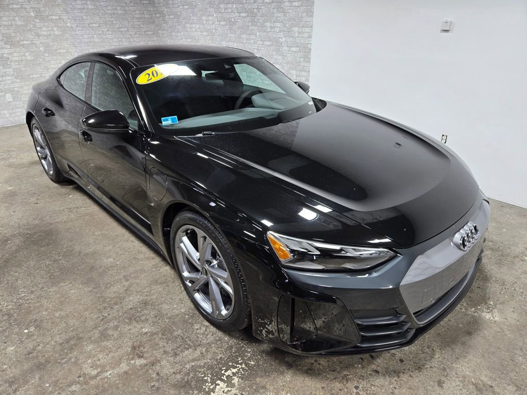 Used 2022 Audi e-tron GT Premium Plus image 61