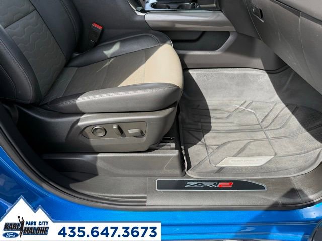 Used 2022 Chevrolet Silverado 1500 ZR2 image 39