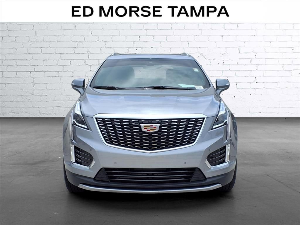 Used 2025 Cadillac XT5 Premium Luxury FWD image 6