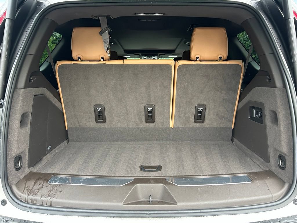 Used 2024 Cadillac Escalade Sport AWD/4WD image 47