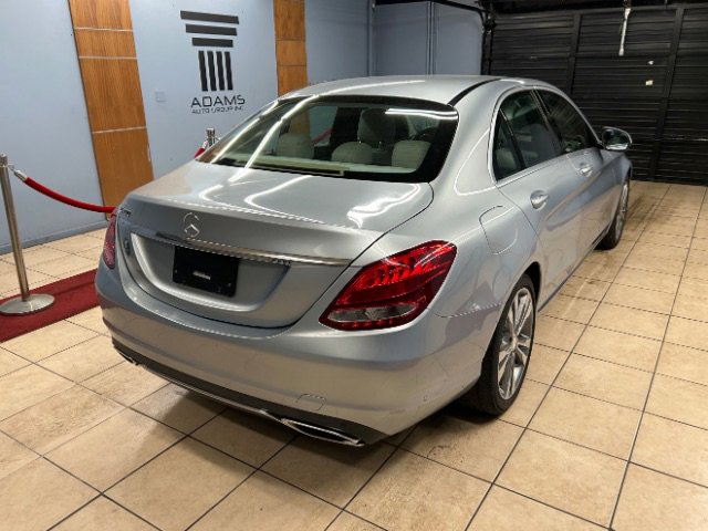 Used 2015 Mercedes-Benz C 300 Sport image 4