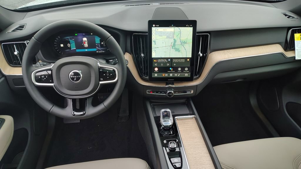 New 2026 Volvo XC60 B5 Plus w/ Climate Package AWD/4WD image 11