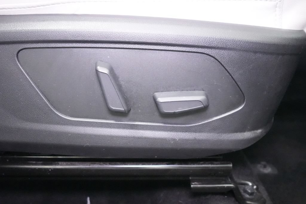 Used 2024 Hyundai Tucson Limited AWD/4WD image 33