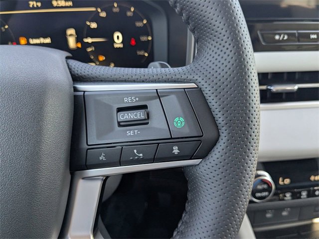 New 2025 Mitsubishi Outlander SE image 26