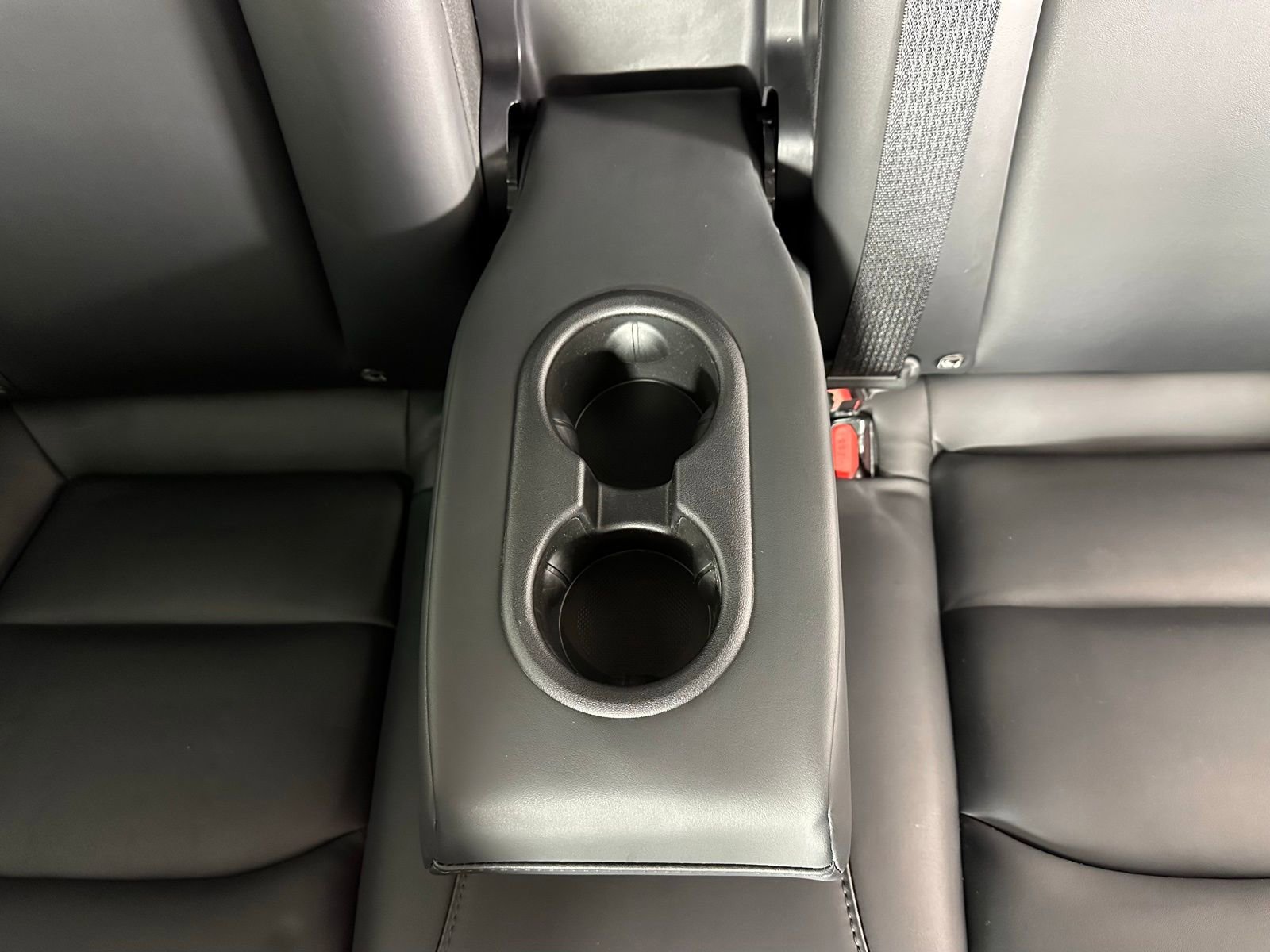 Used 2019 Tesla Model 3 Long Range image 33
