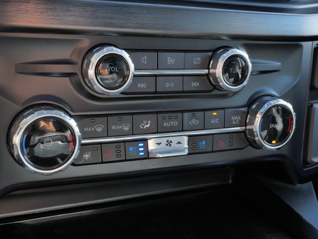 Certified 2023 Ford F350 Lariat w/ Lariat Ultimate Package AWD/4WD image 22