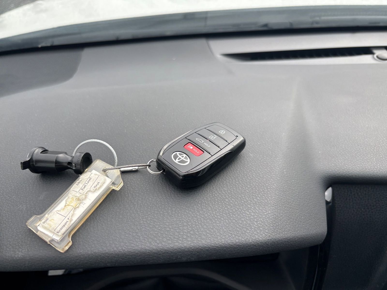 Used 2025 Toyota Camry LE image 21