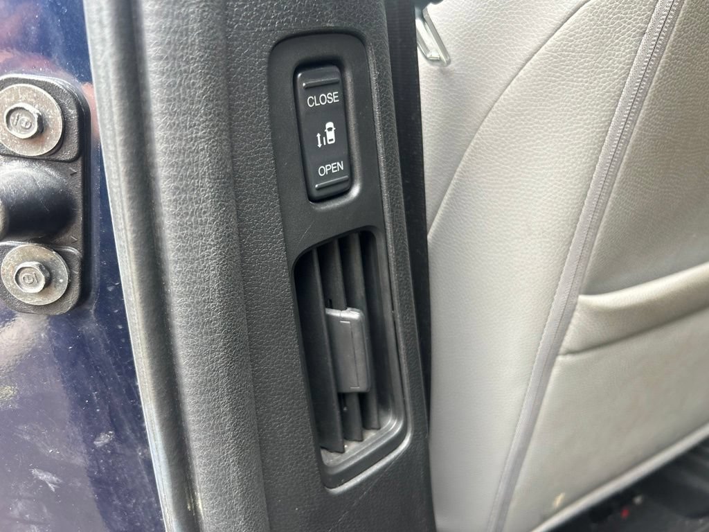 Used 2018 Honda Odyssey EX-L image 9