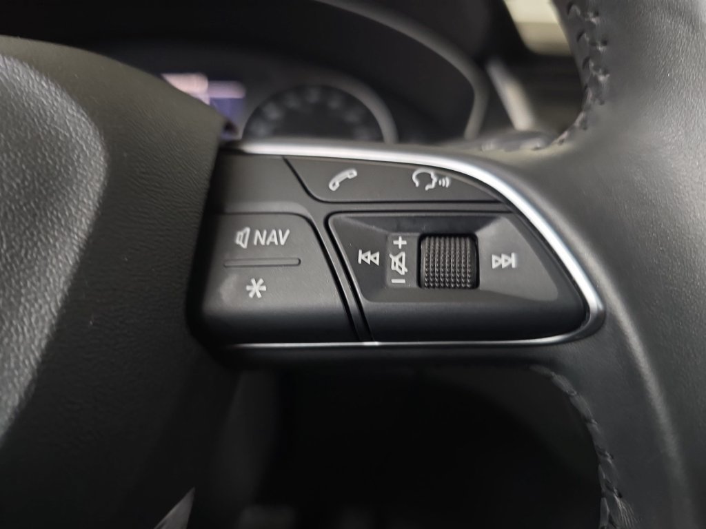 Used 2018 Audi Q5 2.0T Premium AWD/4WD image 21