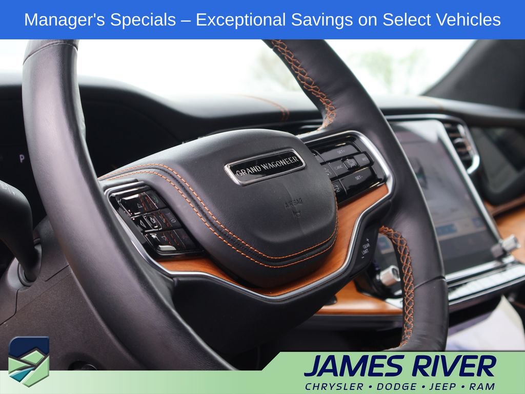 Used 2024 Jeep Grand Wagoneer L Series III AWD/4WD image 28