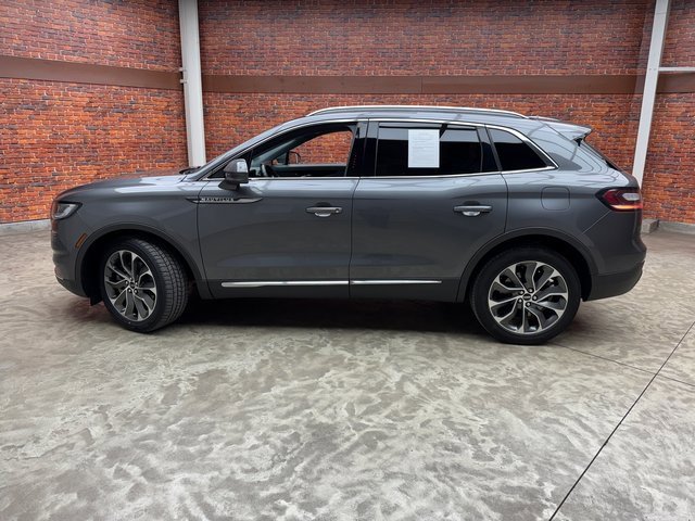 Used 2022 Lincoln Nautilus Reserve video 2