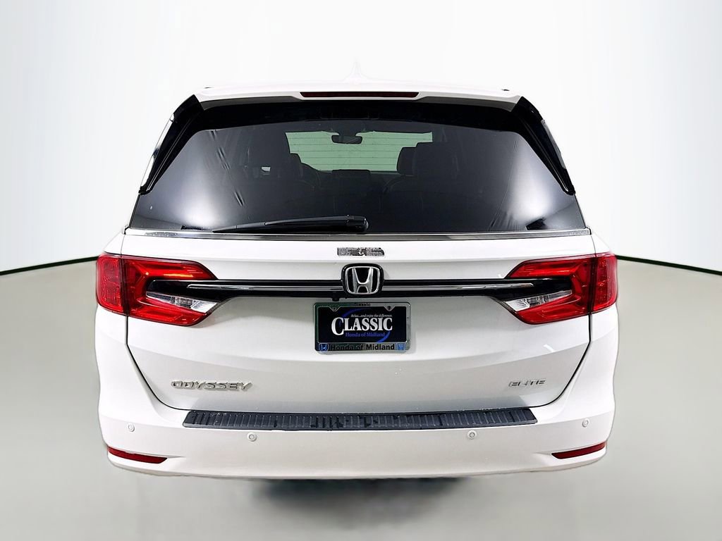 Used 2022 Honda Odyssey Elite image 6