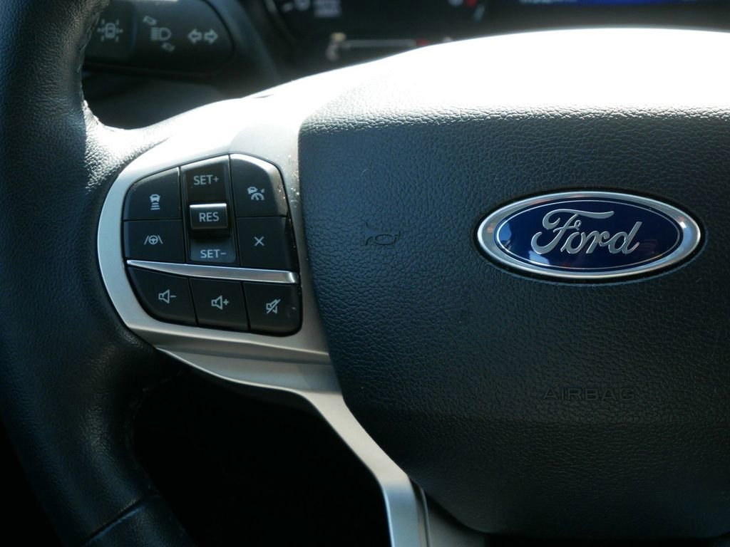Used 2023 Ford Explorer XLT w/ Equipment Group 202A image 20