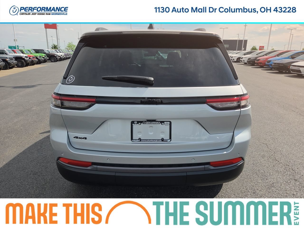 New 2026 Jeep Grand Cherokee Limited w/ Limited Altitude Package AWD/4WD image 6
