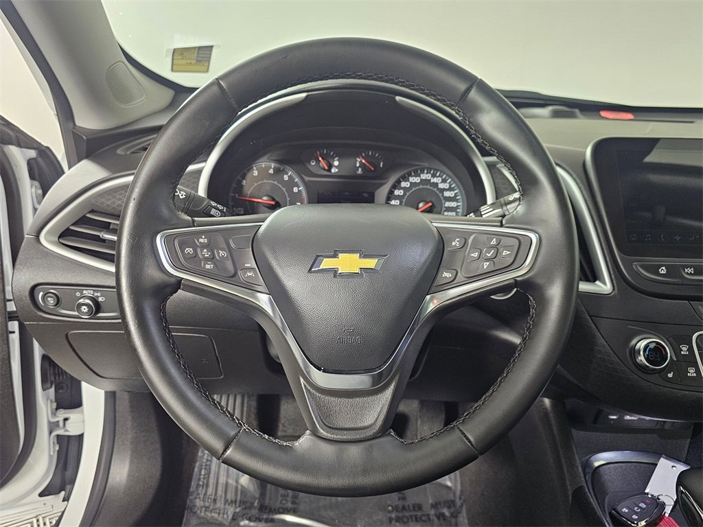 Used 2023 Chevrolet Malibu LT image 27