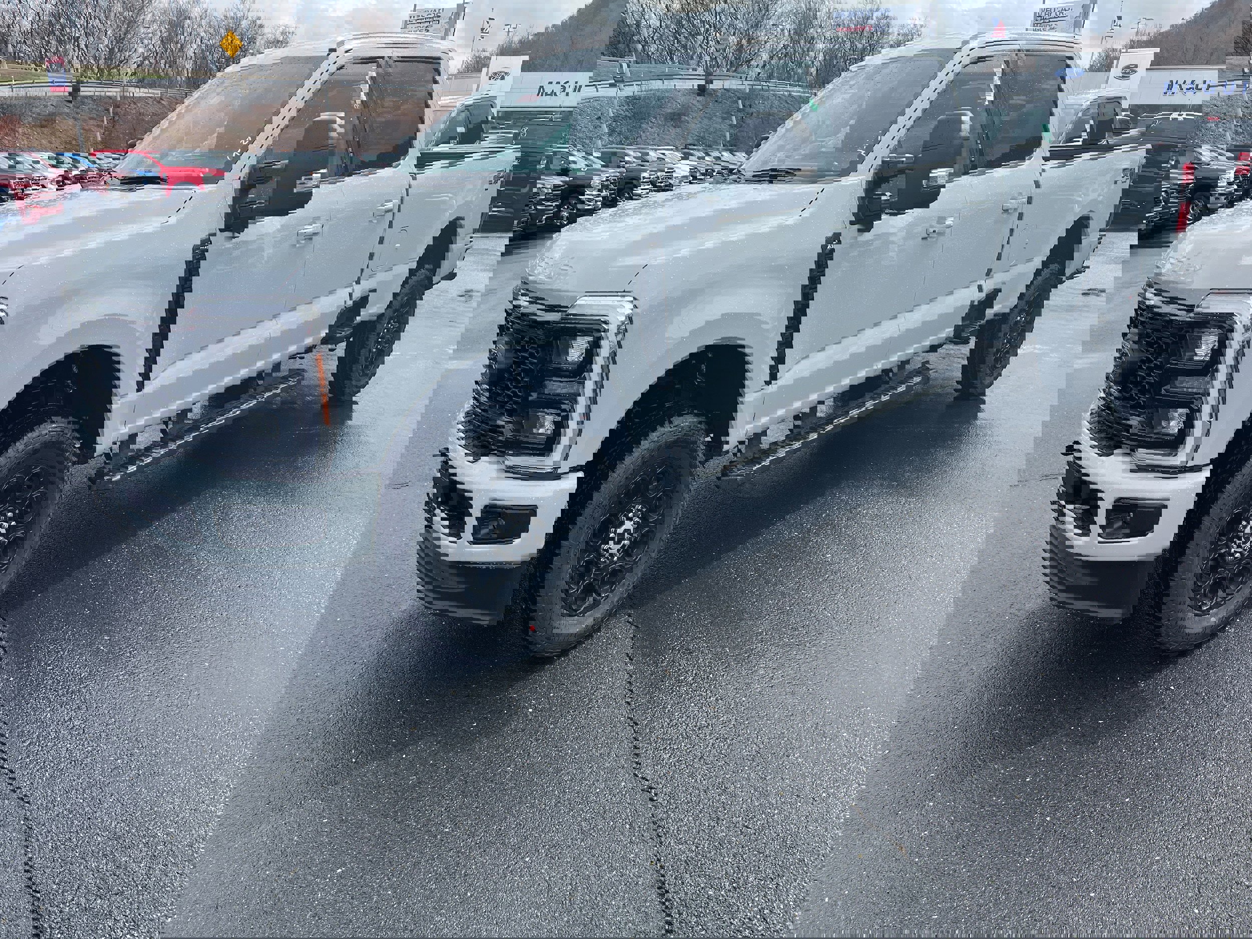 New 2026 Ford F350 XLT w/ XLT Premium Package image 25