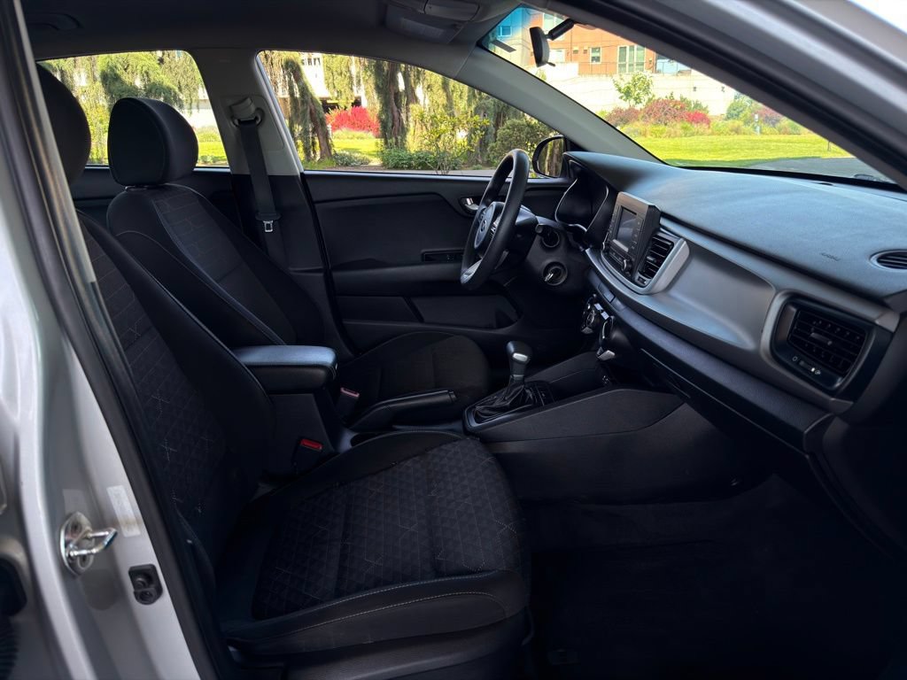 Used 2018 Kia Rio S FWD image 28