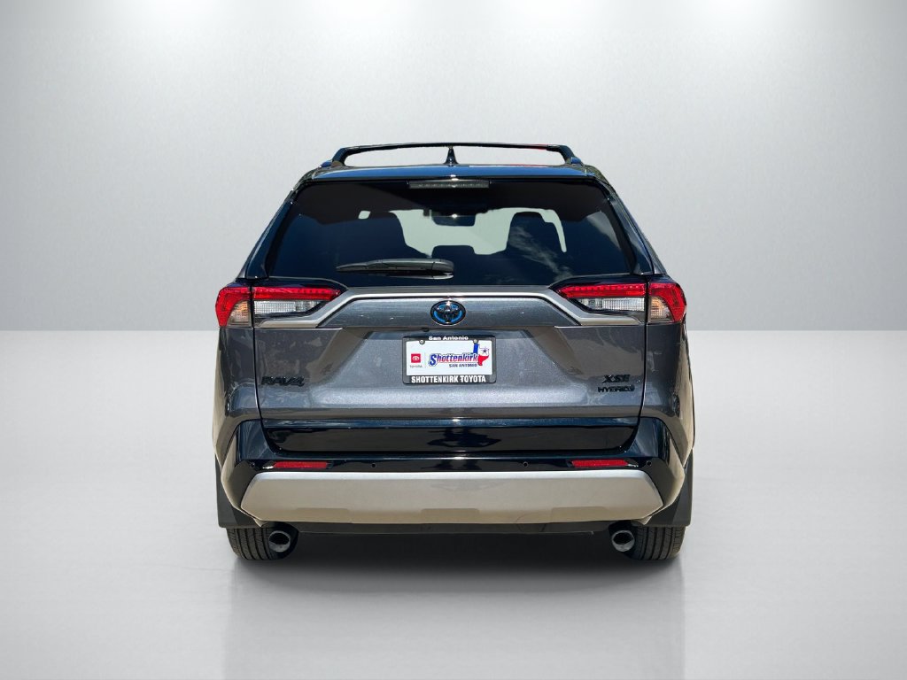 Used 2024 Toyota RAV4 XSE w/ Advanced Technology Package AWD/4WD image 6