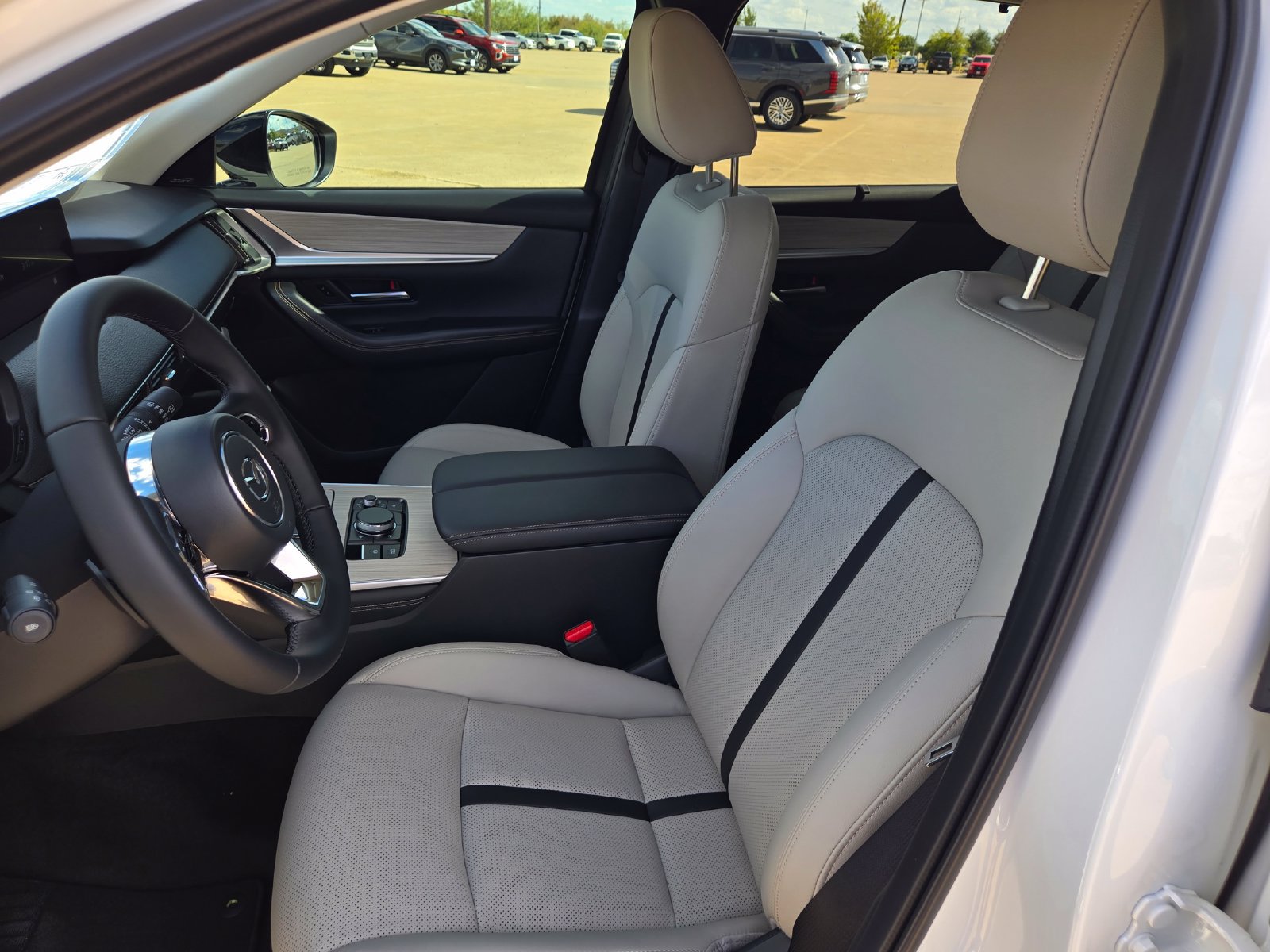 New 2026 MAZDA CX-70 3.3 Turbo w/ Premium Package AWD/4WD image 17