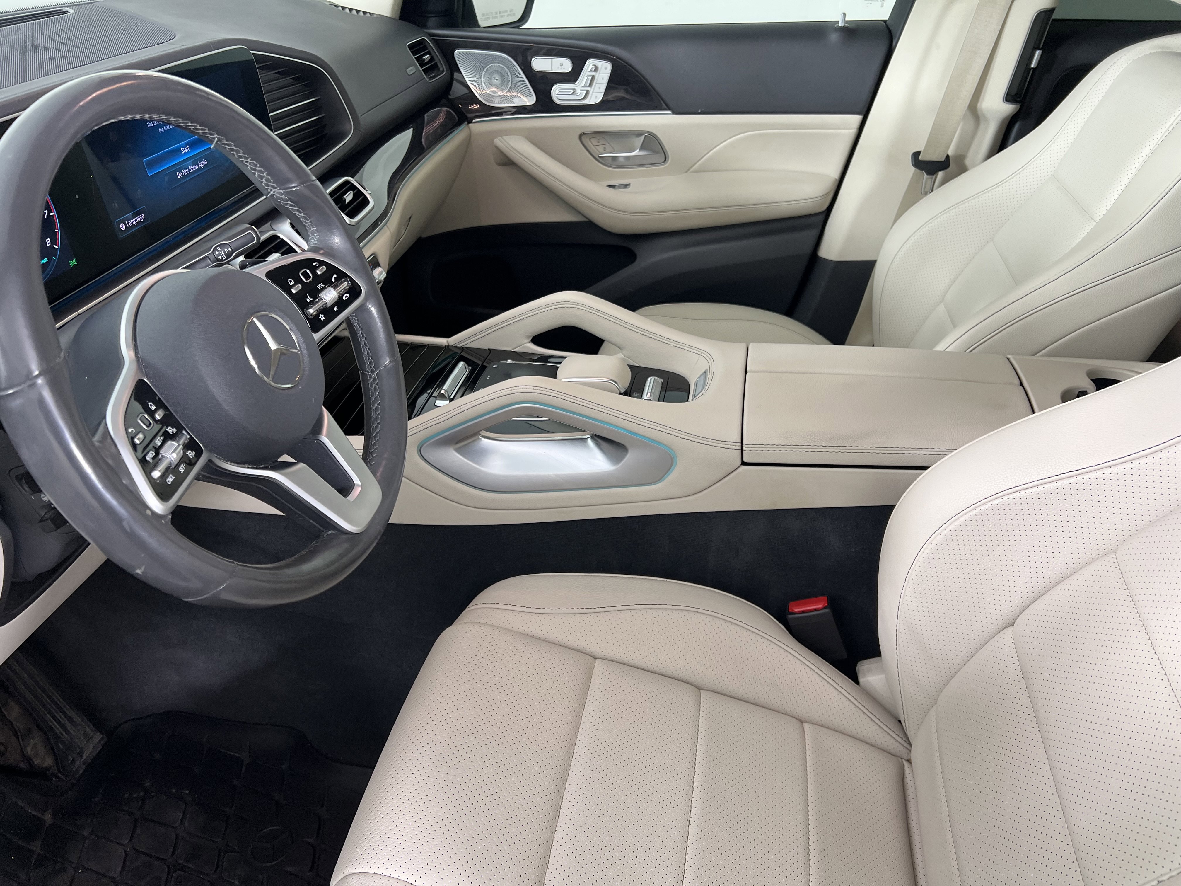 Used 2020 Mercedes-Benz GLS 450 4MATIC image 4
