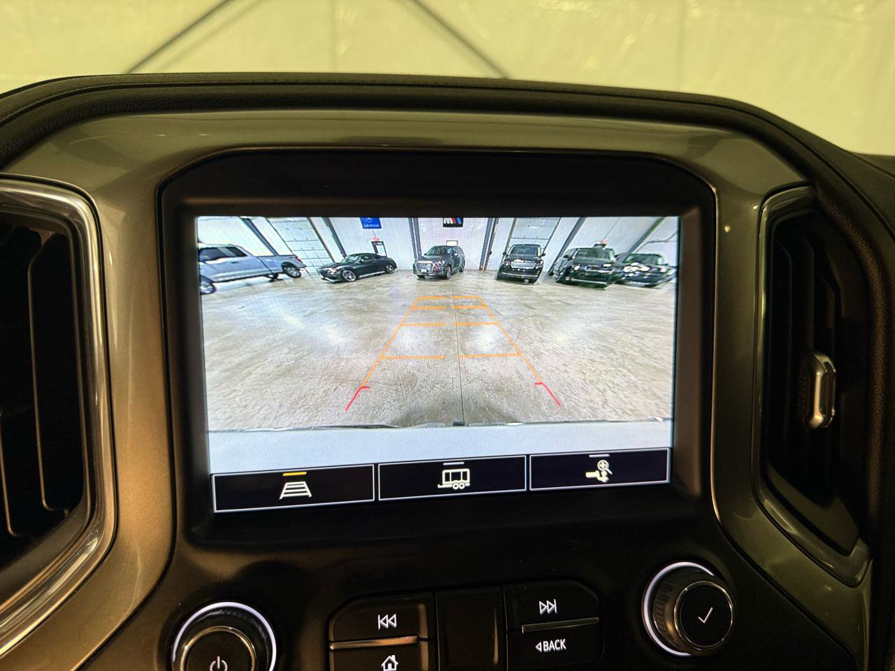 Used 2021 Chevrolet Silverado 1500 LTZ image 19